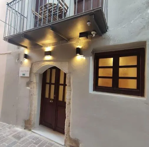 Giorgos & Chara In The Old Port 펜션